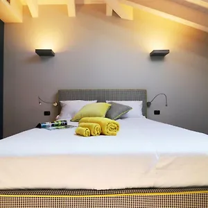Castelli Delux Appartement